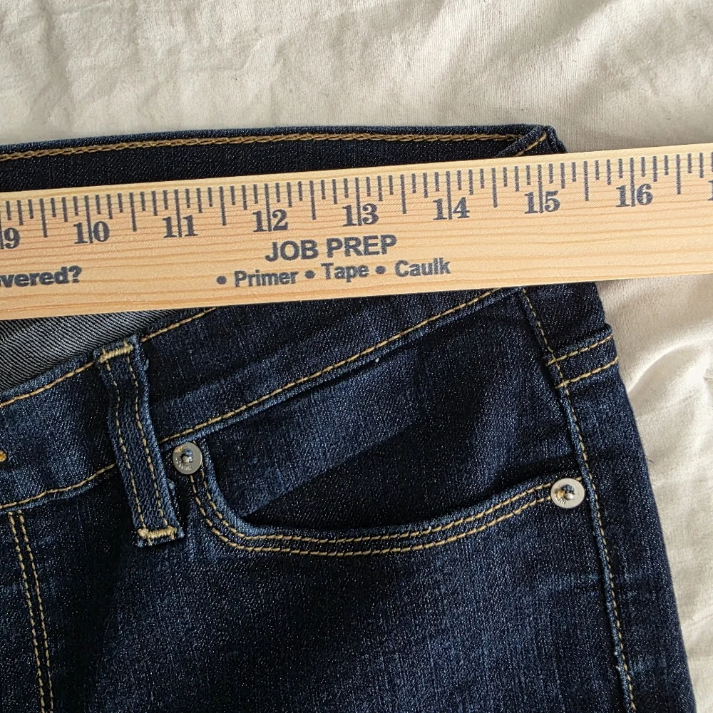 Hudson Nico Mid Rise Super Skinny Dark Wash Jeans 30